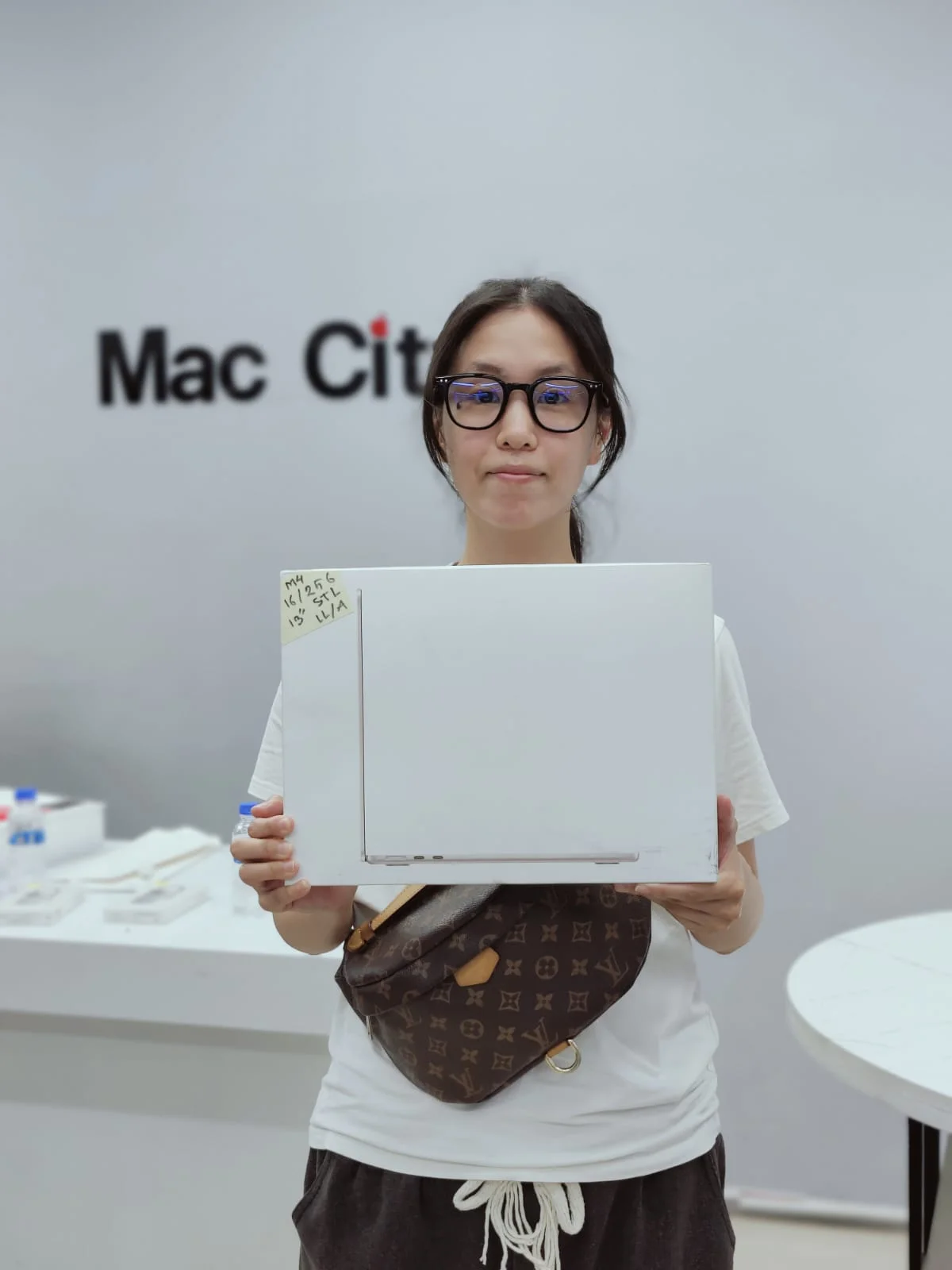 happy customer MacCity BD